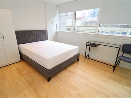 Room in a Shared Flat, Olympic Way, HA9
