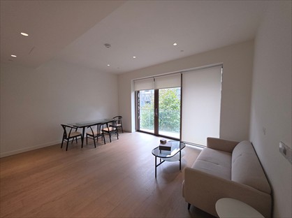 2 Bed Flat, Lewis Cubitt Walk, N1C