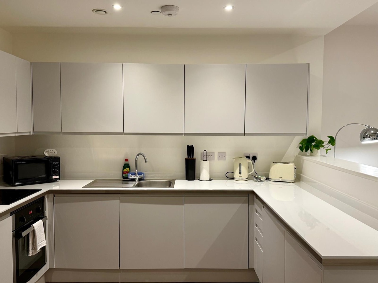 2 Bed Flat, Printing Press House, M4 photo 5