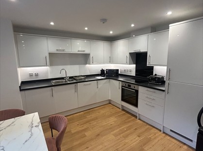 2 Bed Flat, Queens Quay, TQ1