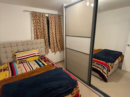 Room in a Shared House, Upper Rainham Road, RM12