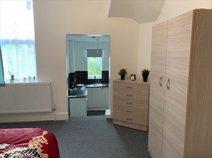 Studio Flat, Sidney Avenue, N13