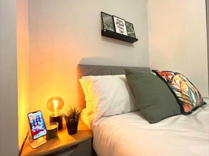 6 Bed Terraced House, Darlington Street East, WN1