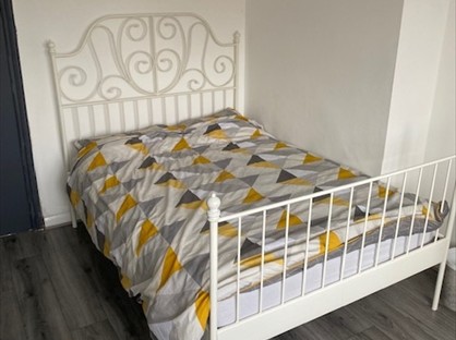 Room in a Shared House, Alexander Road, WS2