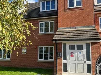 2 Bed Flat, Tallow Close, RM9