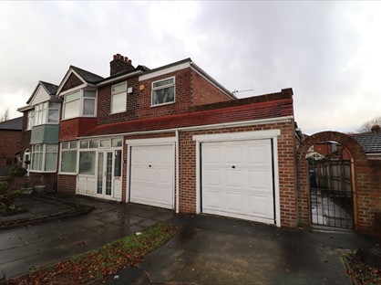 5 Bed Semi-Detached House, Loushers Lane, WA4