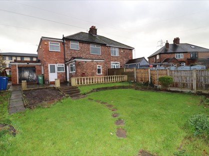 5 Bed Semi-Detached House, Loushers Lane, WA4