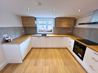 3 Bed Semi-Detached House, Manor Road, S43