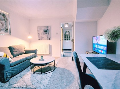 2 Bed Terraced House, Sherbourne Avenue, BS32