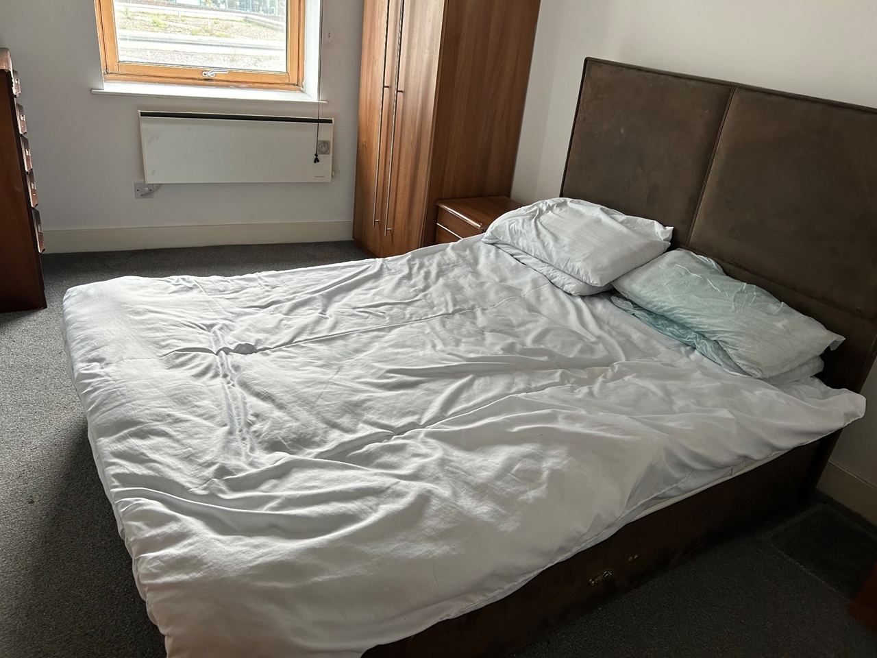 1 Bed Flat, The Boulevard, LS10 photo 3