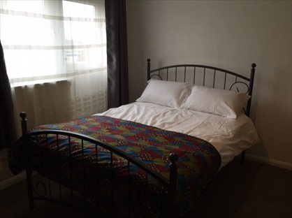 Room in a Shared Flat, Thornbury, NW4