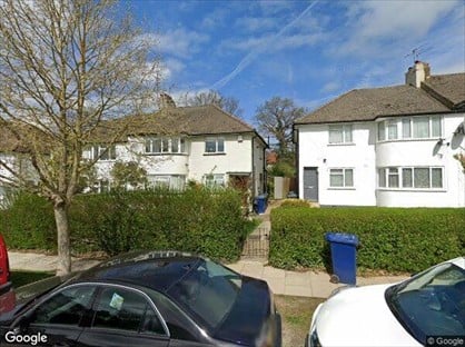 2 Bed Flat, Westmere Drive, NW7