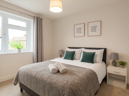 2 Bed Flat, Kitchener Road, ME2