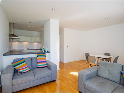 2 Bed Flat, Rice Street, M3