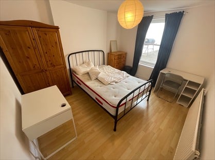 Room in a Shared Flat, Copenhagen Street, N1