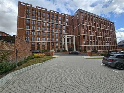 1 Bed Flat, Ziggurat House, AL1