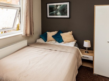 Room in a Shared House, Gladstone Street, YO12