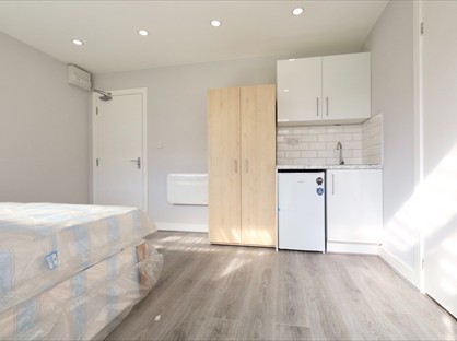 Studio Flat, Oxford Road, RG30