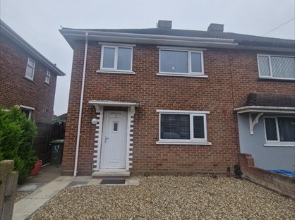 3 Bed Semi-Detached House, Thoresby Place, DN35