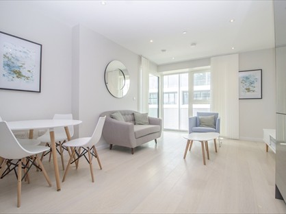 1 Bed Flat, Cassia Point, E20