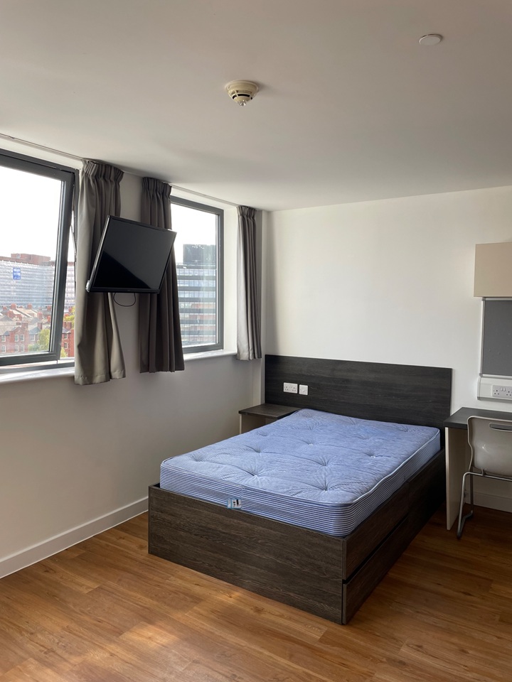 Additional image 2 of Studio Flat, Sovereign House, S1, N1 7GU