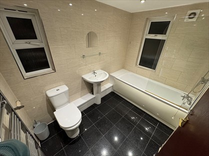 Room in a Shared House, Headingley, LS6