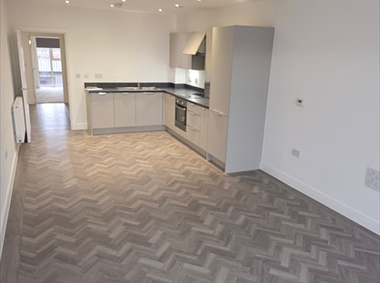 2 Bed Flat, Blyth Road, UB3