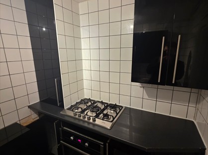 1 Bed Flat, Moorgate Road, LS25