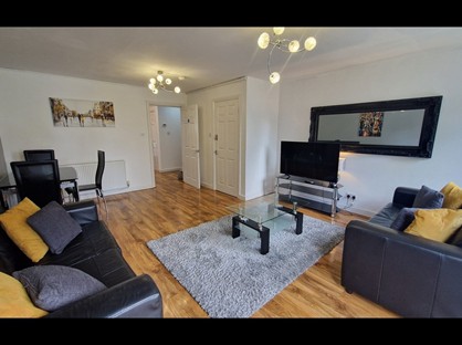 Room in a Shared House, Charnley Mews, M45