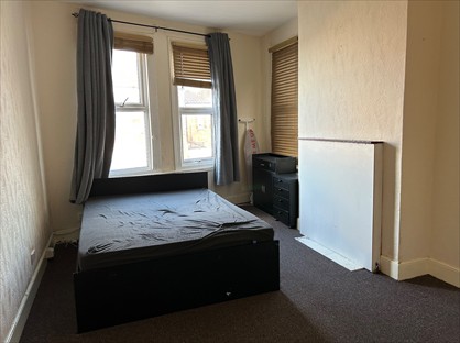 1 Bed Flat, London Road, CR7