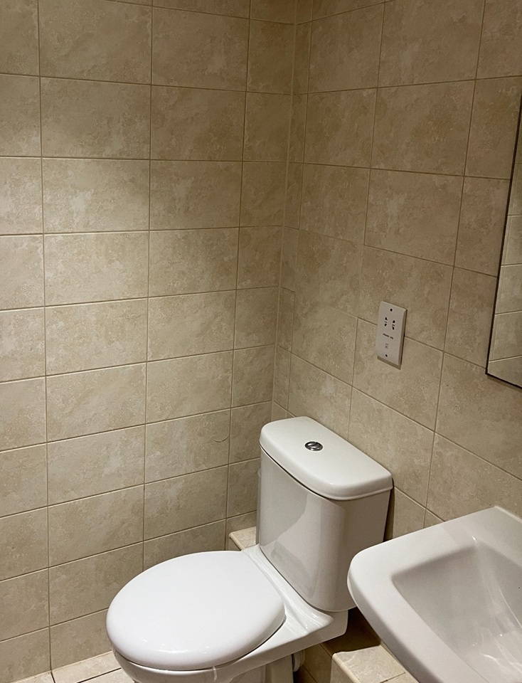 Additional image 9 of 1 Bed Flat, Mann Island, L3, N1 7GU