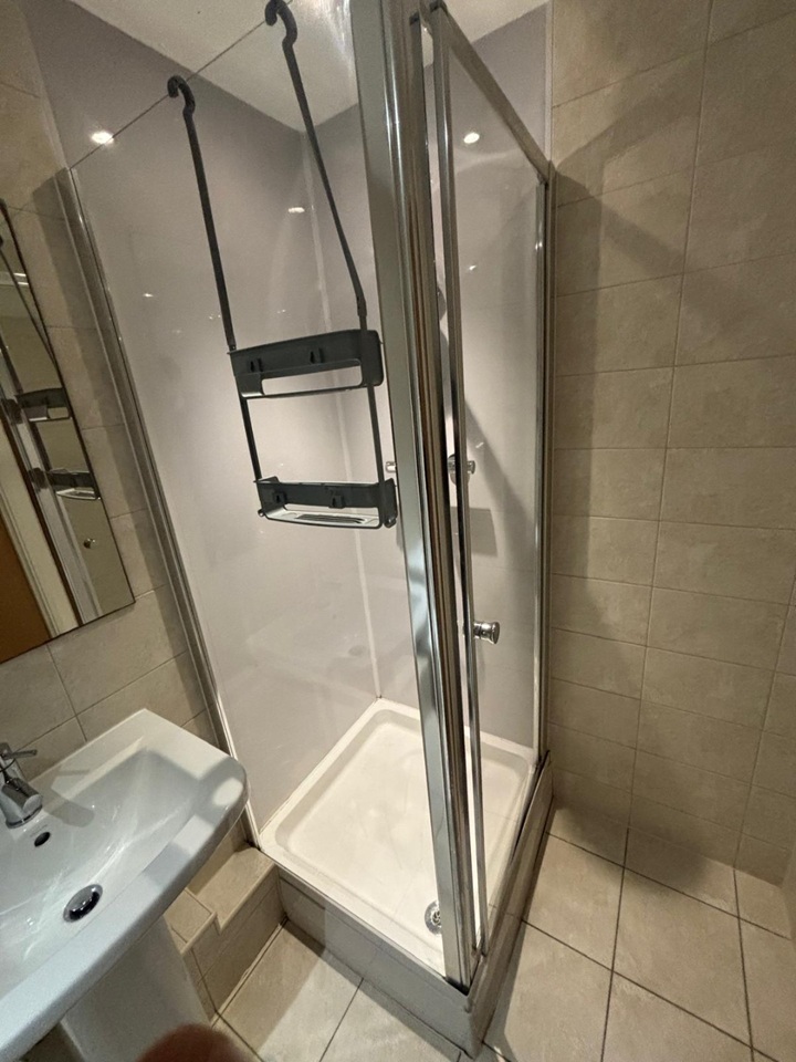 Additional image 8 of 1 Bed Flat, Mann Island, L3, N1 7GU