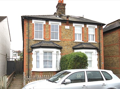 2 Bed Semi-Detached House, Cleaveland Road, KT6