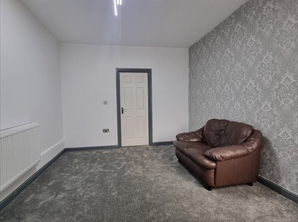 1 Bed Flat, Nutfield Lane, HP11