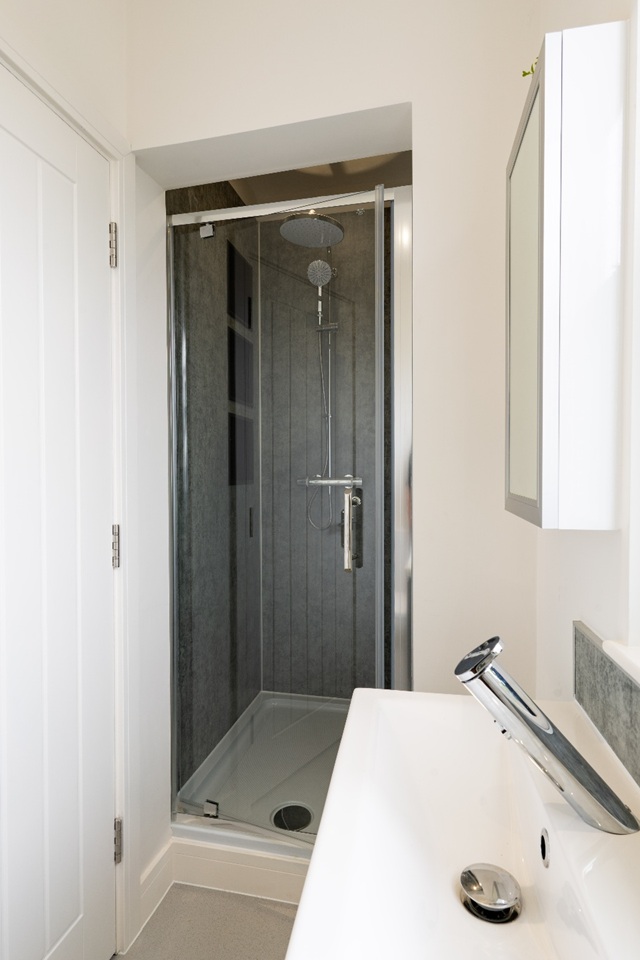 Additional image 12 of 3 Bed Flat, Clifton Park Road, BS8, N1 7GU