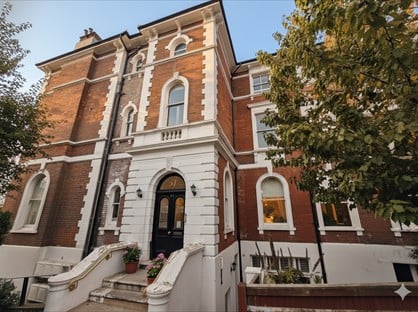 3 Bed Flat, Church Road, TN37