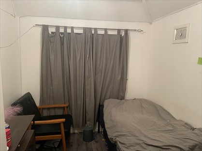Room in a Shared House, Meadow Road, RM9