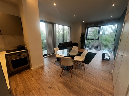 Room in a Shared Flat, Papermill House, UB8