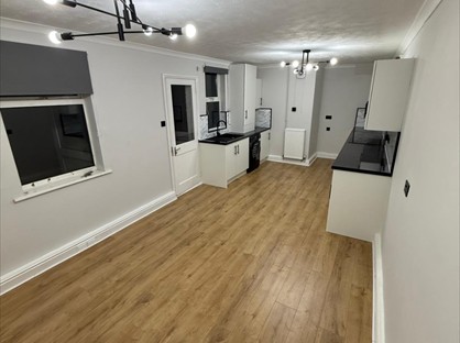 4 Bed Semi-Detached House, Foxhall Road, IP3