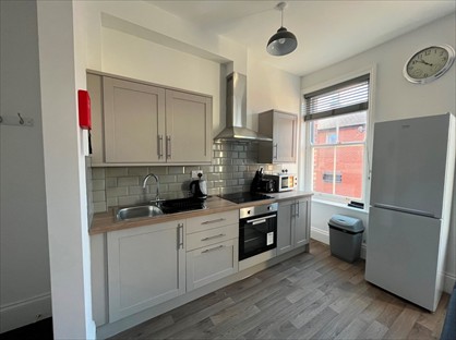 1 Bed Flat, School Street, LA14
