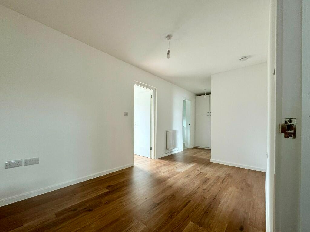 Additional image 7 of 2 Bed Flat, Conygre Grove, BS34, N1 7GU