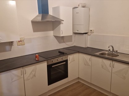 2 Bed Flat, Restalrig Square, EH7