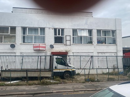 Studio Flat, Wadsworth Road, UB6