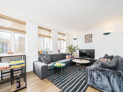 1 Bed Flat, Abney Park Court, N16