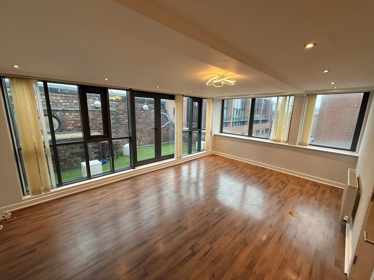 2 Bed Penthouse, Cornhill, L1, N1 7GU