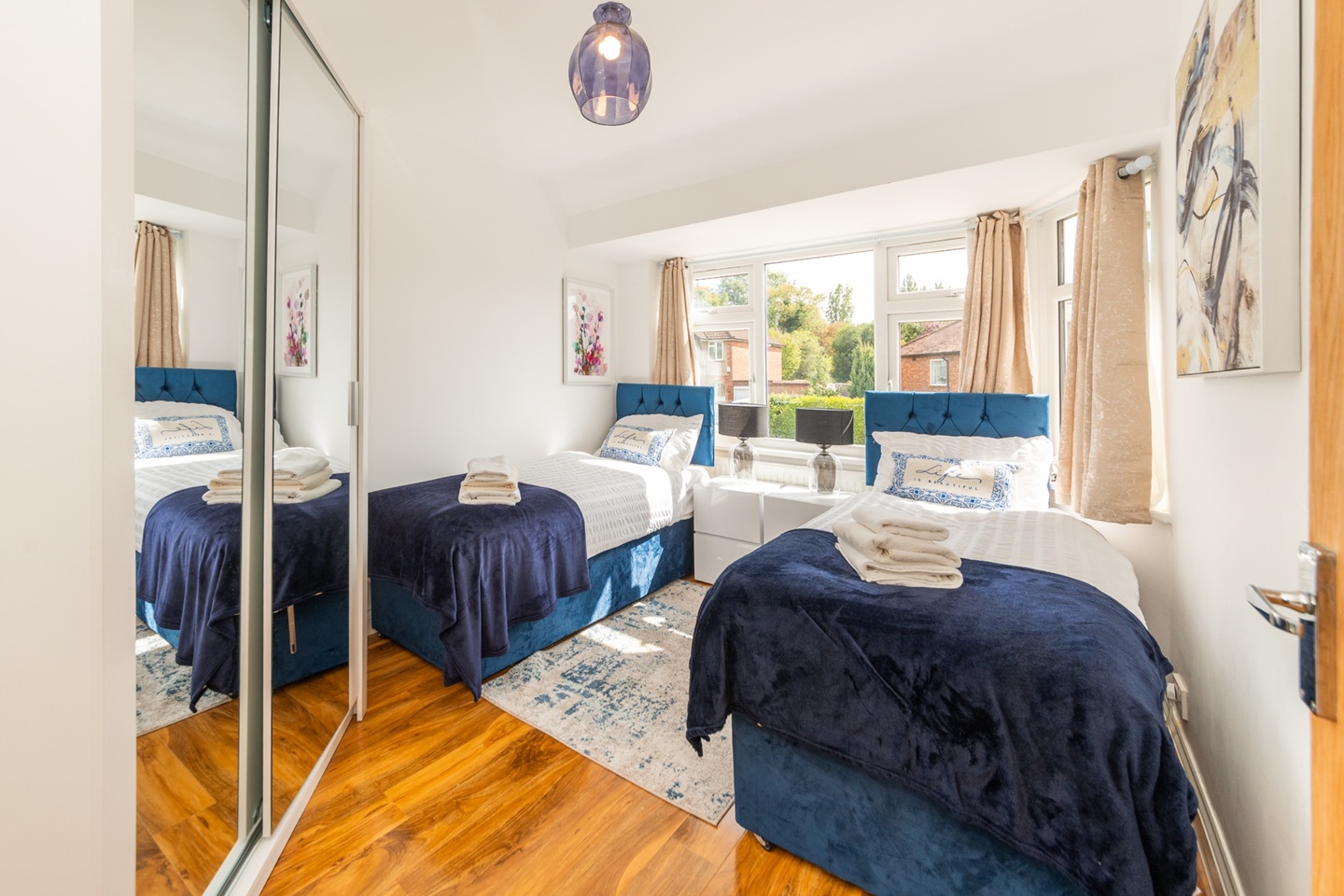 3 Bed Semi-Detached House, Ennerdale Road, RG2, N1 7GU