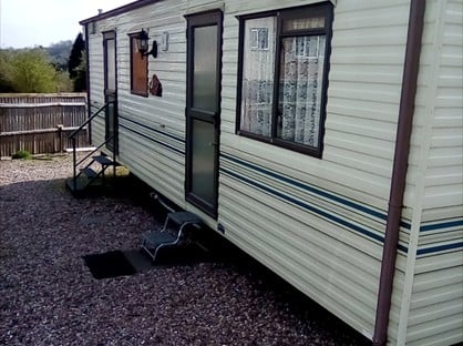 2 Bed Mobile Home, Brierley Hill, DY5
