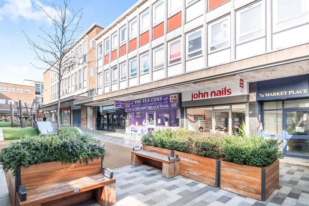 Stevenage - Studio Flat, Market Place Chambers, SG1 - To Rent Now for £ ...