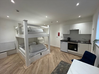 Studio Flat, St Johns Road, BH5