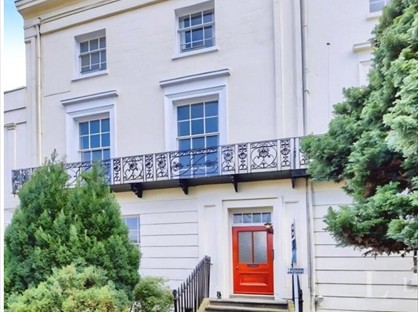 1 Bed Flat, Leam Terrace, CV31